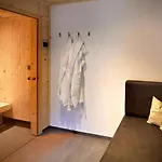 Chalet Resort Sölden *