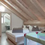 Alpstuga Chalet Resort Sölden *