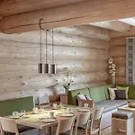 Alpstuga Chalet Resort Sölden