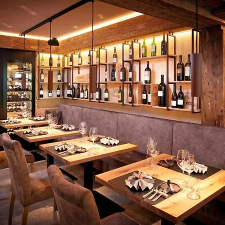 Chalet Resort Sölden *